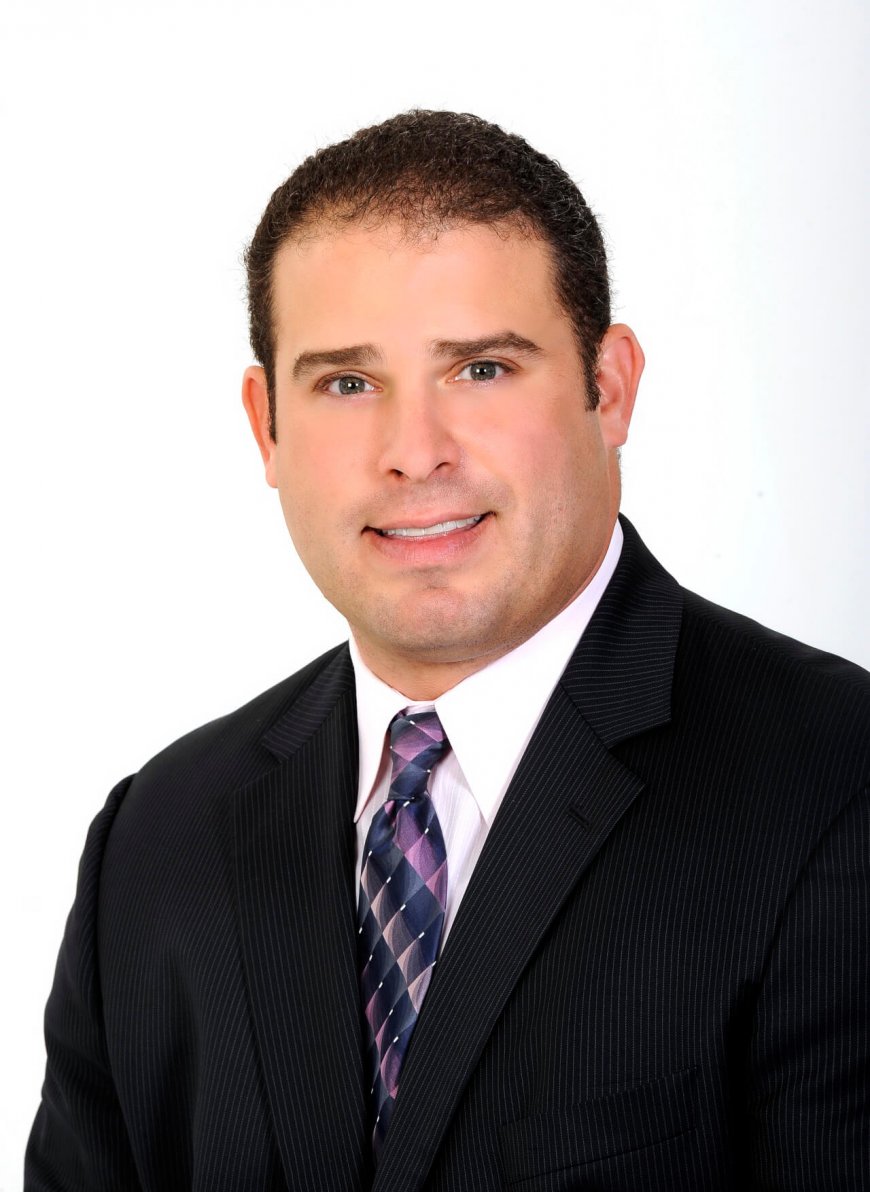 Aaron Grossman, CEO